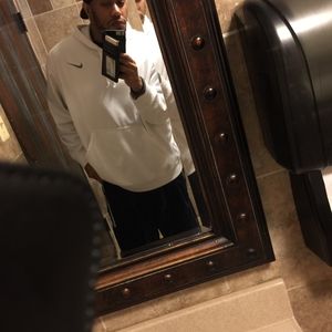 Meet your Posher, Damien